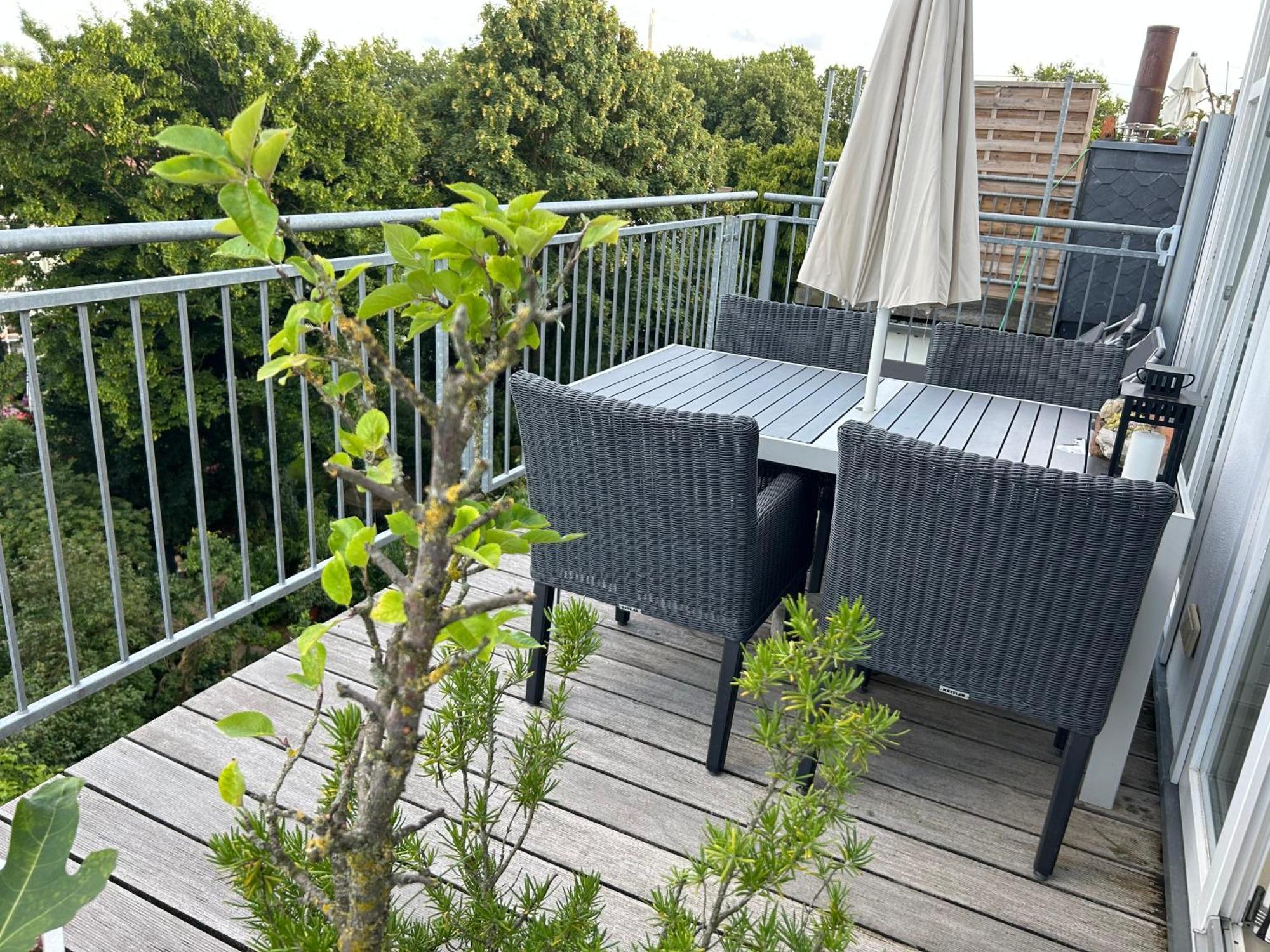 Dachstudio Im Geteviertel - Citynah เบรเมน ภายนอก รูปภาพ